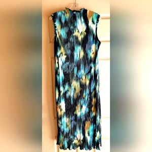 NWT Watercolor Plisse Midi dress by Gabriella Karefa-Johnson, size M